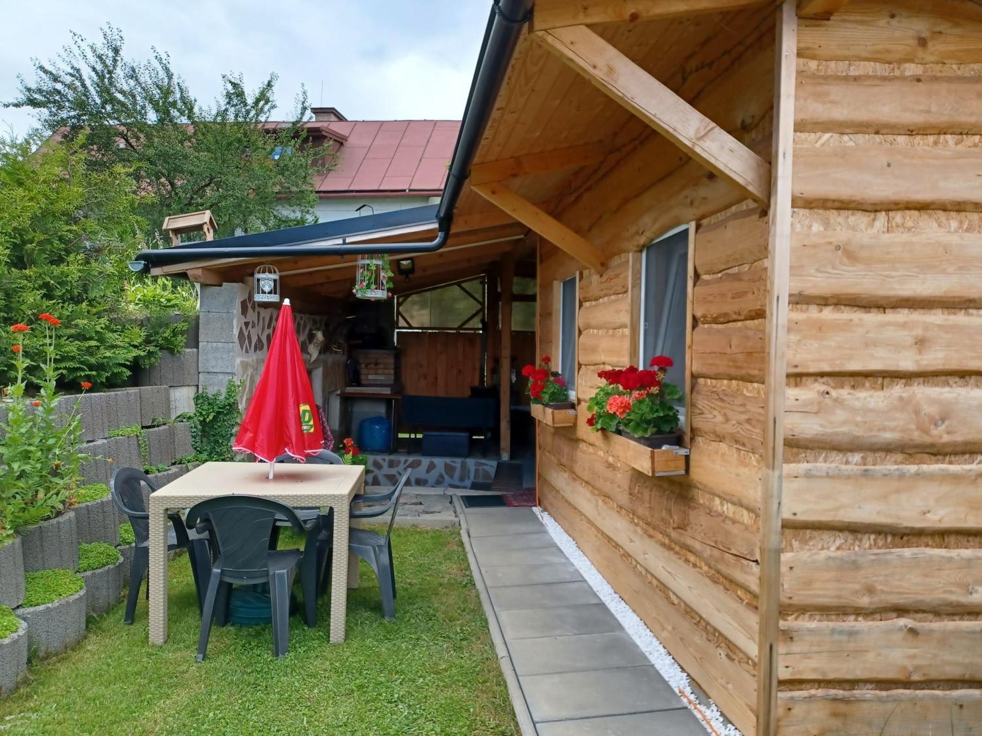 Apartman Navrchu Brezno Rum bild